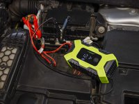 Inteligentní digitální nabíječka baterií 12V 6A, 2-100 Ah - 026167